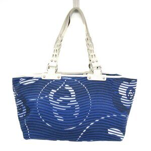 CHANEL White Leather Tote Bag